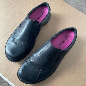 Merrell Women’s Black Leather Slip On Clogs Mules 8.5